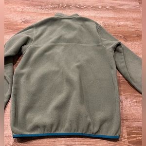 patagonia green synchilla sweatshirt